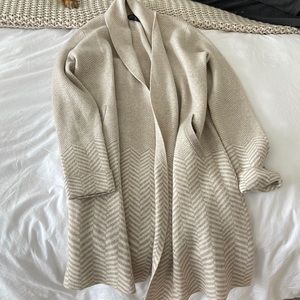 Tahari 100% cashmere cardigan